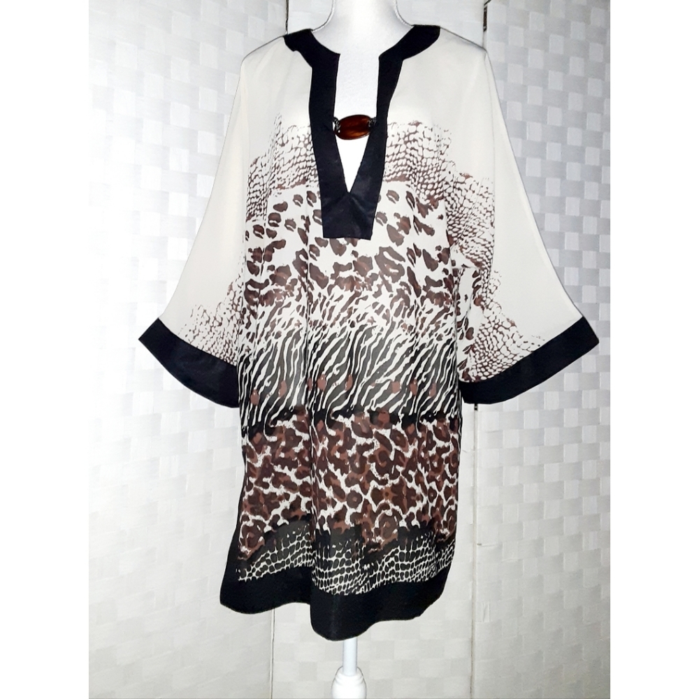 CZ Cover-Ups Deep V-Plunge Kimono Sleeve Coverup